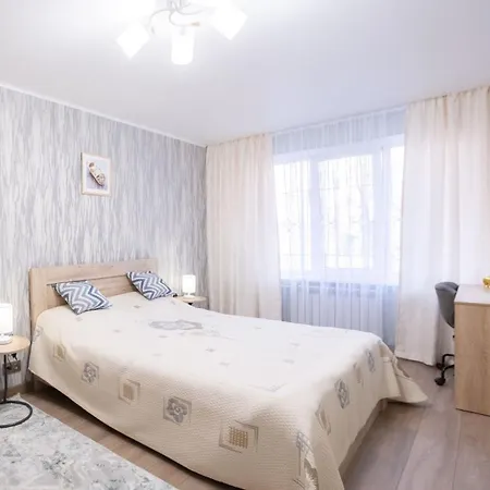 Cosy Nadezhda Apartment On The Jibek Joly Street Almaty Exterior photo